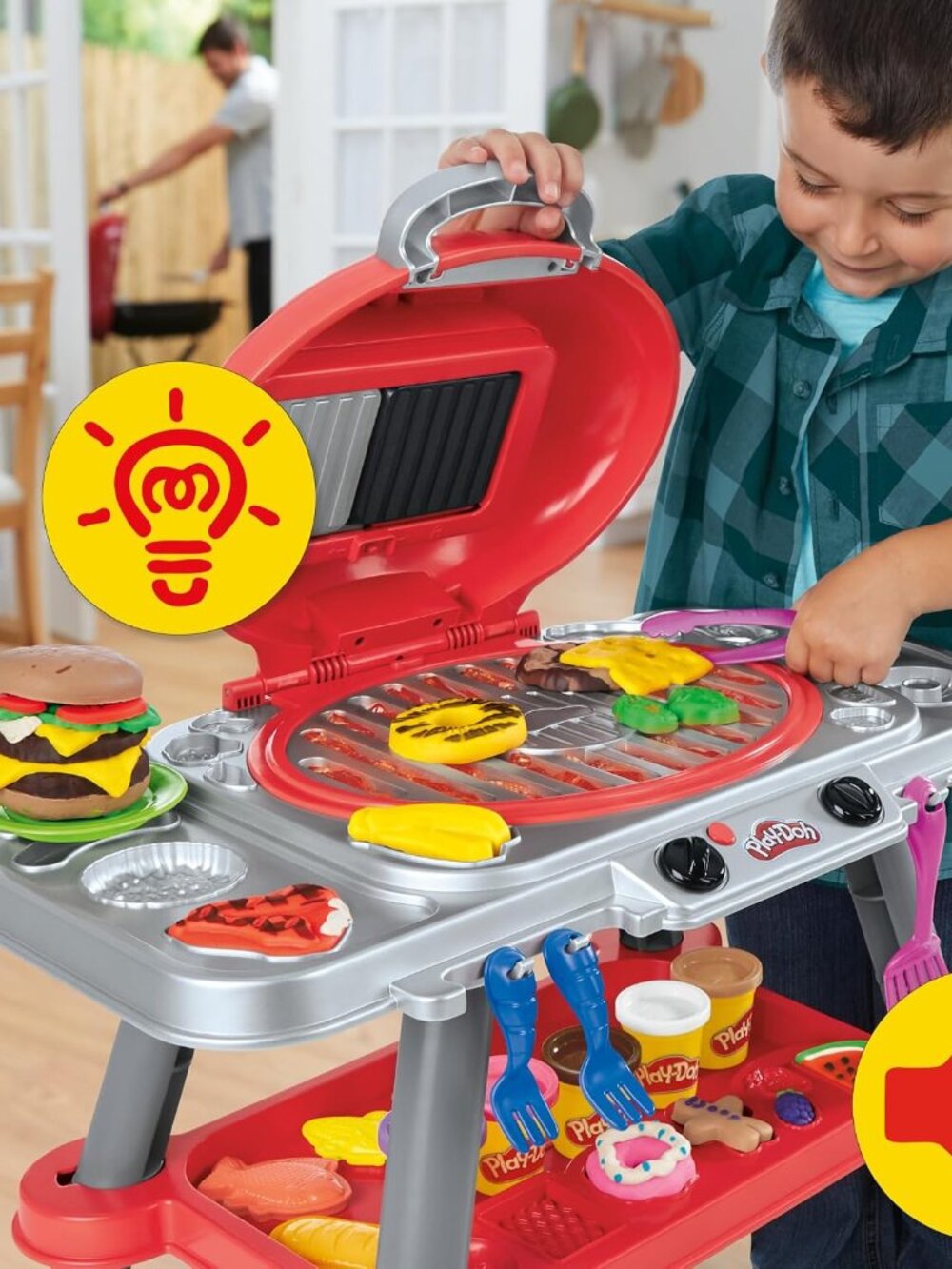 Play-Doh Sizzlin' Grill Playset with Lights & Sounds, 17 Accessories